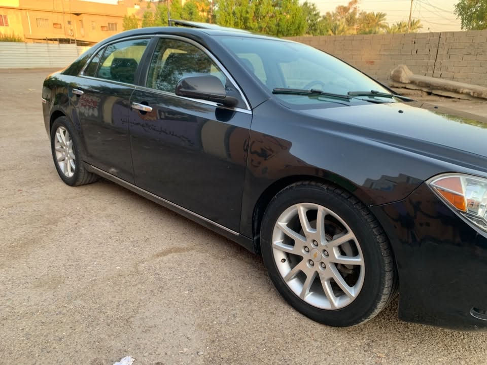 السلام عليكم
ماليبو خليجي 2012 فول مواصفات LTZ  رقم اربيل دولي وبسم عربي مكاني بغداد
السعر 80
***********
