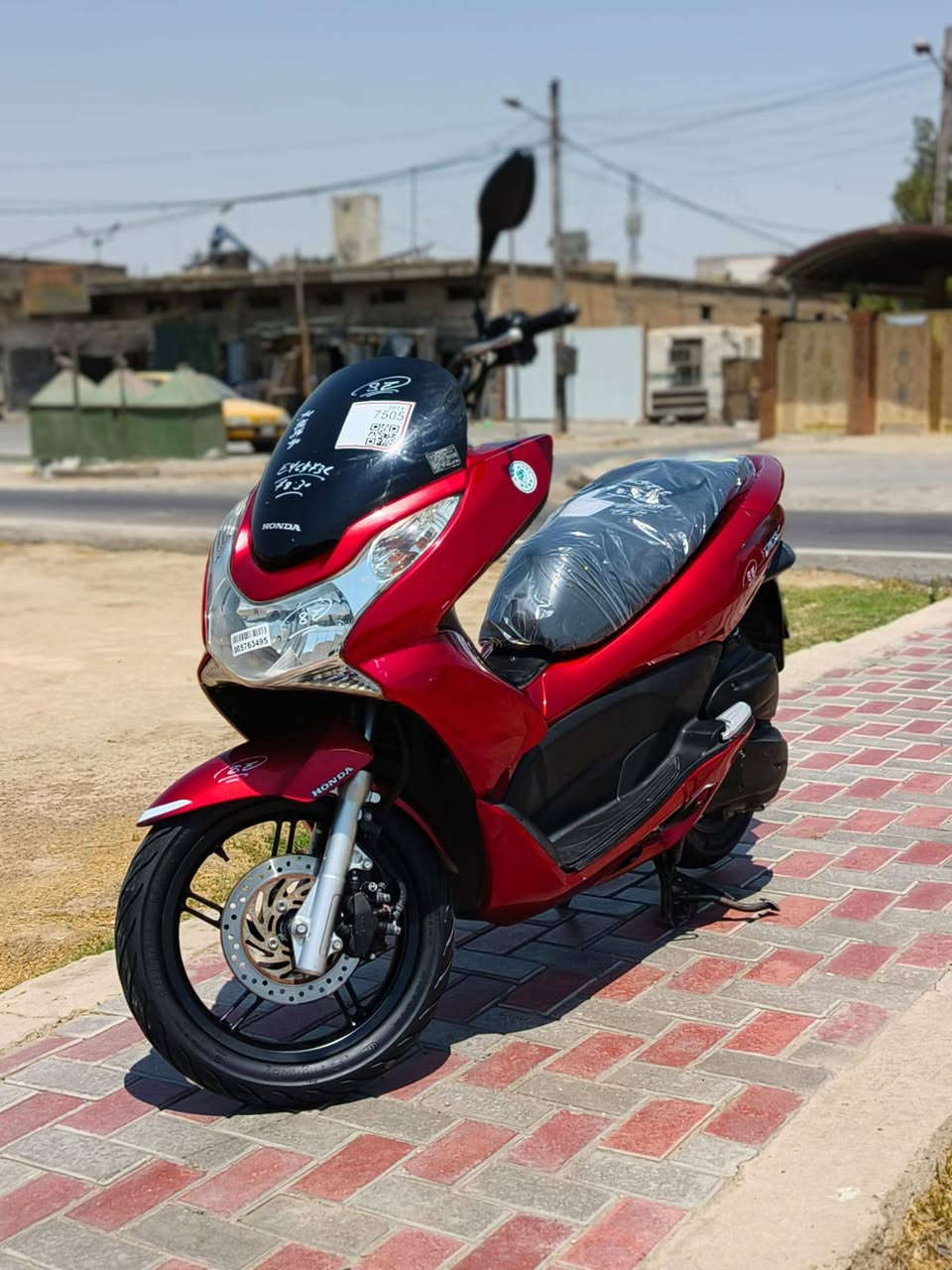 سلام عليكم....
دراجة (PSX)...(جيل الاول)  
🛵للبيع  
دراجة شلعه معدل كهربائيات كلهه شغاله 
دراجة جديده  بلادية
أي نقص مابيهة
جيب فيتر وتعال افحص
العنوان بغداد مدينه الصدر قرب مطعم ليمونة🍋 الاستفسار الاتصال على الرقم 📞 ***********

