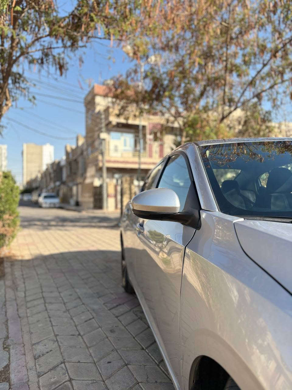 سلام علیکم
نیسان سێنترا 2023 sv سلڤەر
مواسەفات ڕادار،شاشە گەورە،تەحدید سرعە،تحکمات سوکان
ماوەی ڕۆیشتن-41mil,66km
گێڕ،مەکینە،کارەباییات،ڕادار هەموو بەشەرت
سبوخ،٣پارچەی لای سەکن دوو دەرگا و چاملخی پێشەوە تەنها دۆسەکان سبوخە بێ دینگە و بێ شان،پێش و پشت کەپس
سپێر،جەگ،ویل سپانە بیلادی،پێش لایت و ڕادێتە بیلادی
بەناوی خۆمە سەنەوی،ڕەقەم،هەزە نوێ
سعر-123$ مەجالێکی تێدایە
*********** واتساب أربيل, العراق
