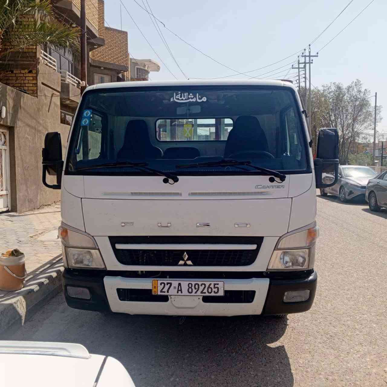 سلام عليكم كنتر للبيع موديل ١٨ رقم ذي قار دولي تحويل مباشر السياره على وضع الشركه  تايرات ١٧ ونص ... شباب مكلف بل نشر هاذه راعي سياره رقم *********** ما متواجد علا فيس
