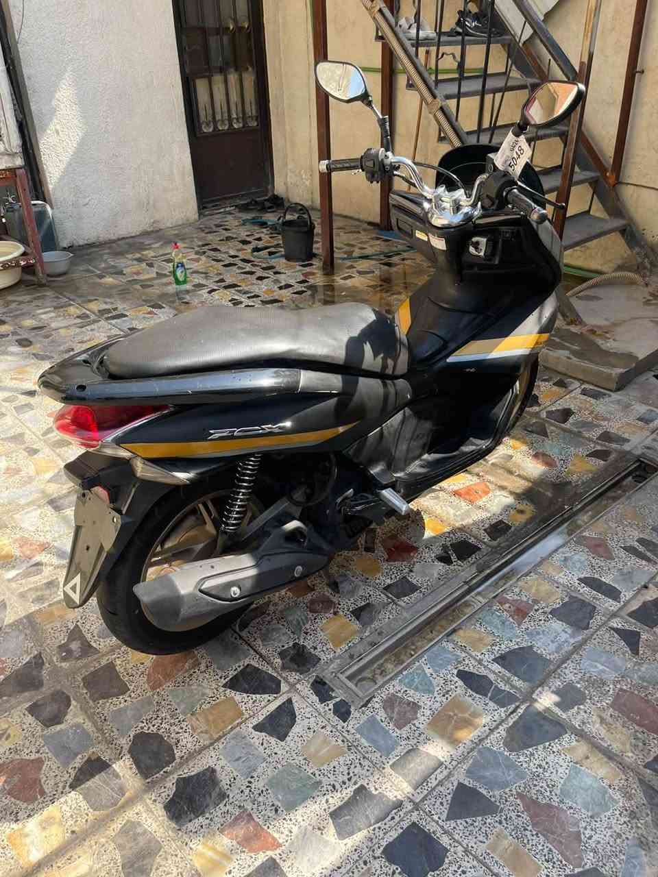 PCX • جيل اول • ١٥٠