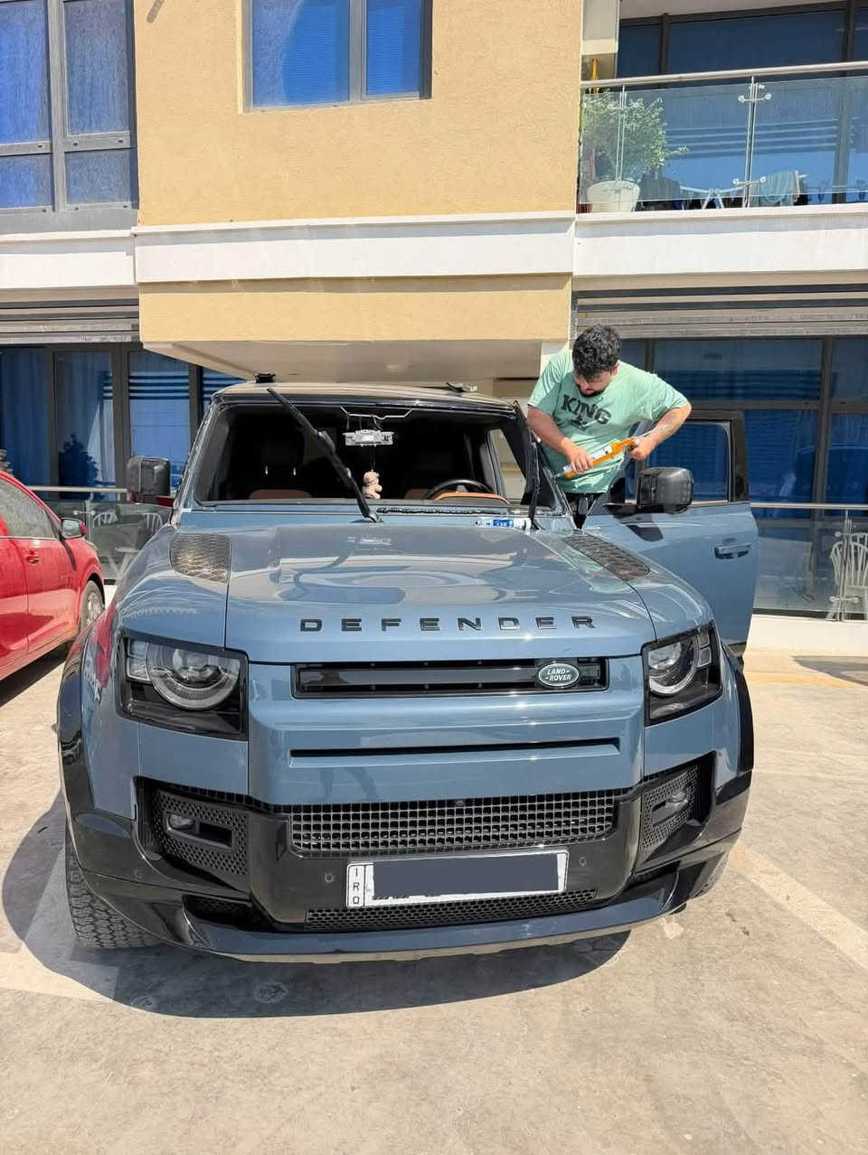 � محلات عبد لتبديل زجاج السيارات الأصلي 🚘
إذا زجاج سيارتك مكسور أو بيه تشققات، إحنا نوفرلك الحل الأمثل وبأفضل جودة 🔥

✔️ زجاج سيارات أصلي لجميع الأنواع

✔️ تركيب احترافي ودقة عالية

✔️ خدمة سريعة وأسعار مناسبة

✔️ ضمان على العمل والجودة

✔️ شد ونقل موقعي داخل بغداد مجاناً 

📍 موقعنا: [بغداد تقاطع الشيخ عبد القادر]

📞 للحجز والاستفسار: [ *********** ]

ثقتكم مصدر فخرنا ❤️

#محلات_عبد #زجاج_السيارات #زجاج_أصلي #تبديل_زجاج #خدمة_سيارا
