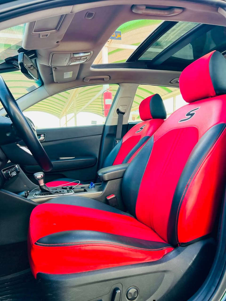 السلام عليكم عندي سيارة للبيع ابتيما 2019
محرك2400gti
فول مواصفات 
السعر127وبيها مجال بسيط
ولشراي يتصل على رقم
واتساب ***********
***********
