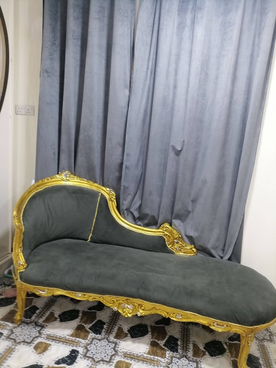 كنتور وقنفه للبيع

رقم الهاتف ***********
