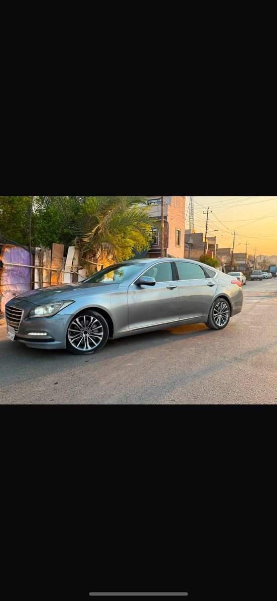 مرخصة الادمن المحترم جنسزز2015
G70
فول مواصفات عدة الفتحة
 كشنات جلد 
كشنات كهرباء
تبريد قطعتين
تحكمات سترين
سماعات فول استديو
 مري شفط
مكينة 3.8. V6
 وبعد بيها هواي مواصفات 
كير ومكينة بشرط

سيارة بيها ملاحظات بسيطة
 
شرط تحويل
عليها غرامات تنزل من سعرها 

السعر ١٢٥ مكان بغداد

***********
