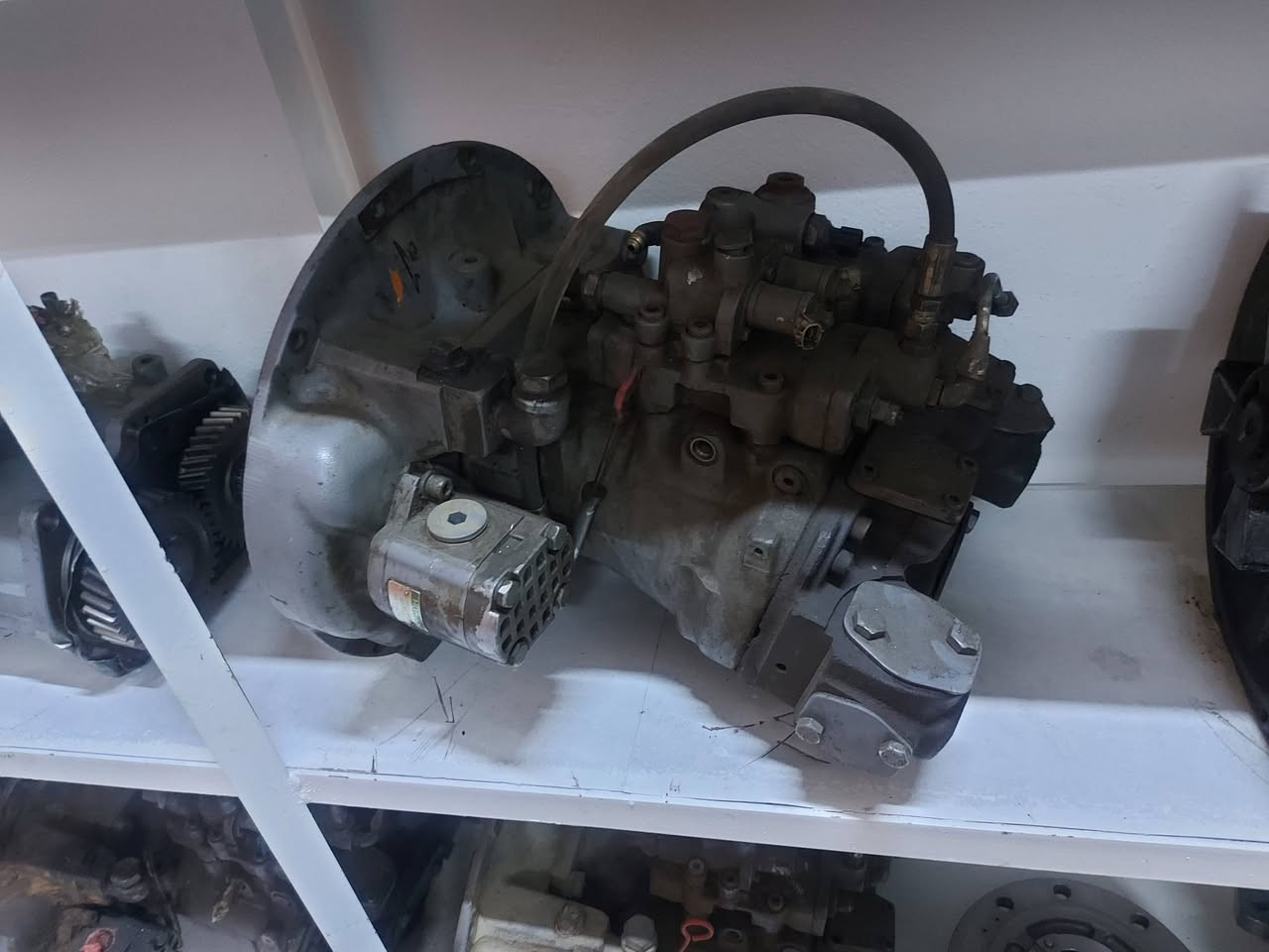 مضخة حفارة ياباني ZX200-3 مستعمل من الخارج
 للاستفسار ***********
