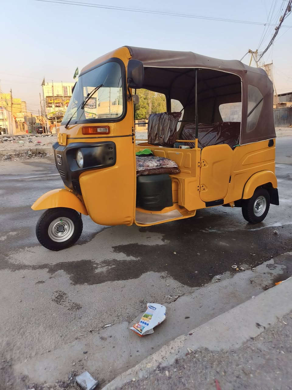 تلك توك للبيع موديل ٢١ جاهزه من كل النواقص المراجعه على الهاتف ***********
