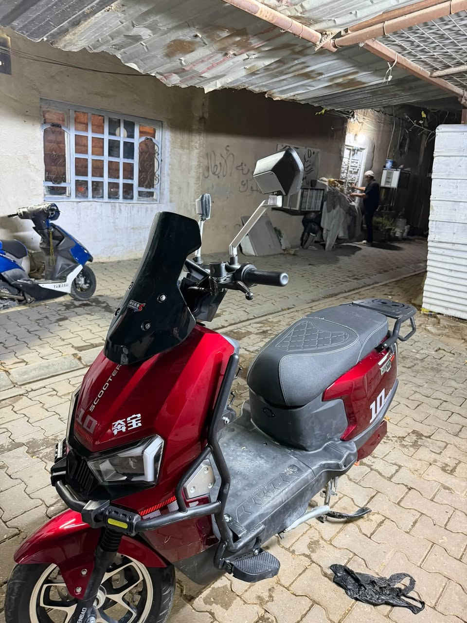 سلام عليكم

دراجه شحن صاعقه 85.                                                 ملف 2000 عدد البطاريات6                                        4 نمر بيهه                                                                     بصمه وسويج.                                                بطارياتهه جديده بيهه نضام R  الدراجه كامله للاخير سعرهه850 وبيهه مجال

***********
مكان بغداد الاسكان
