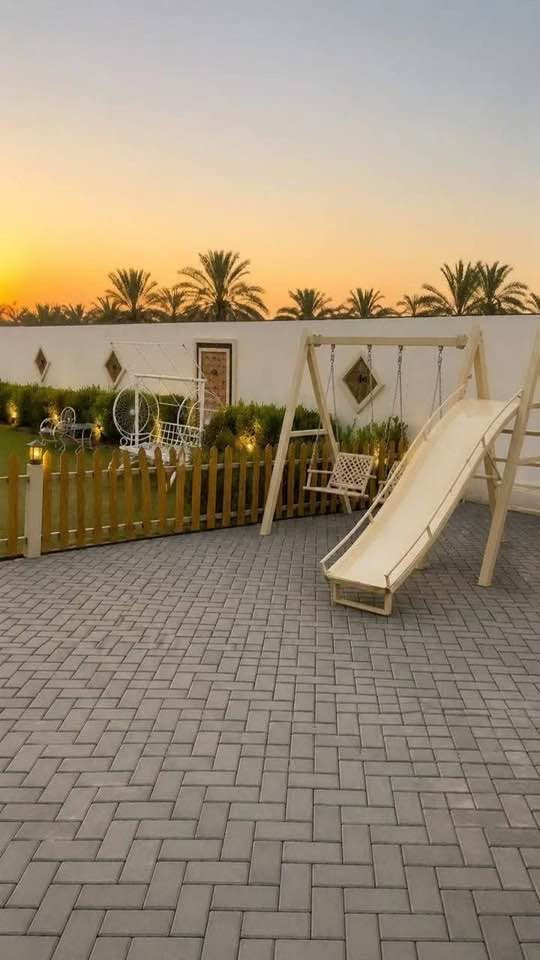 ✨مزرعة جوري ✨

✅ موثقة بتطبيق إجرلي

المزرعة تحتوي على ✨ :
🛏️ غرفتين نوم
🛋️ صالة كبيرة
🛁 صحيات
🍀 حديقة كبيرة
🍢 باربيكو كامل
🪑 جلسات خارجيه

📍عنوان المزرعه ، بغداد | البوعيثه
  أجواء نظيفة، خصوصية تامة، وأسعار مناسبة✨
📞 للحجز والاستفسار:
*********** ☎️
