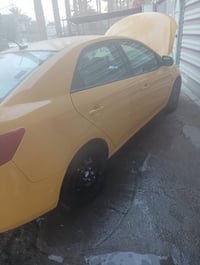 كيه فورتي 2013 رقم بغداد بسمي 07832699098
