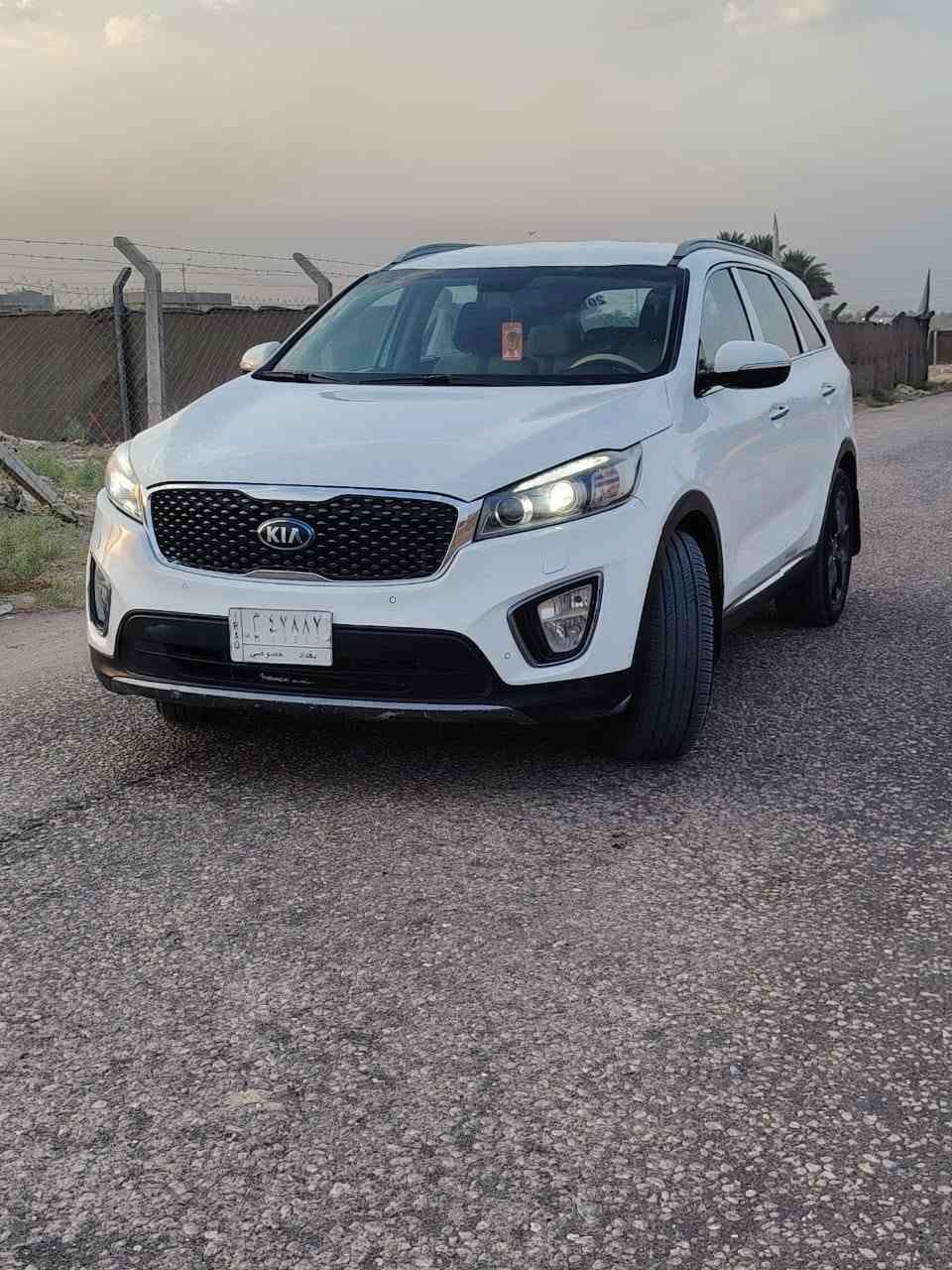 للبيع كيا سورنتو موديل 2015شكل  2016خليجي سياره جديده مكينه وكير وحداديه خير من الله السياره فول 1/1 البصمه شاشه جبير مري شفط حساسات خلفيه كامره خلفيه  مكينه 6سلندر 7راكب تبريد 3قطع مكينه ناعمه لاتبخير ولاء تنقيص سياره رقم  بغداد (بأسمي)  سنويه مجدده مجدده لل٢٠٢٧تحويل مباشر السياره بيه صبغ 4 قطع فرن درجى اولى   مكفوله من لغد وشواصي مابيهن شي سعرها128 وبيه مجال هذا رقم*********** مكاني بابل الحله بيع مستعجل شراي يتصل وبيك خير وتدلل

