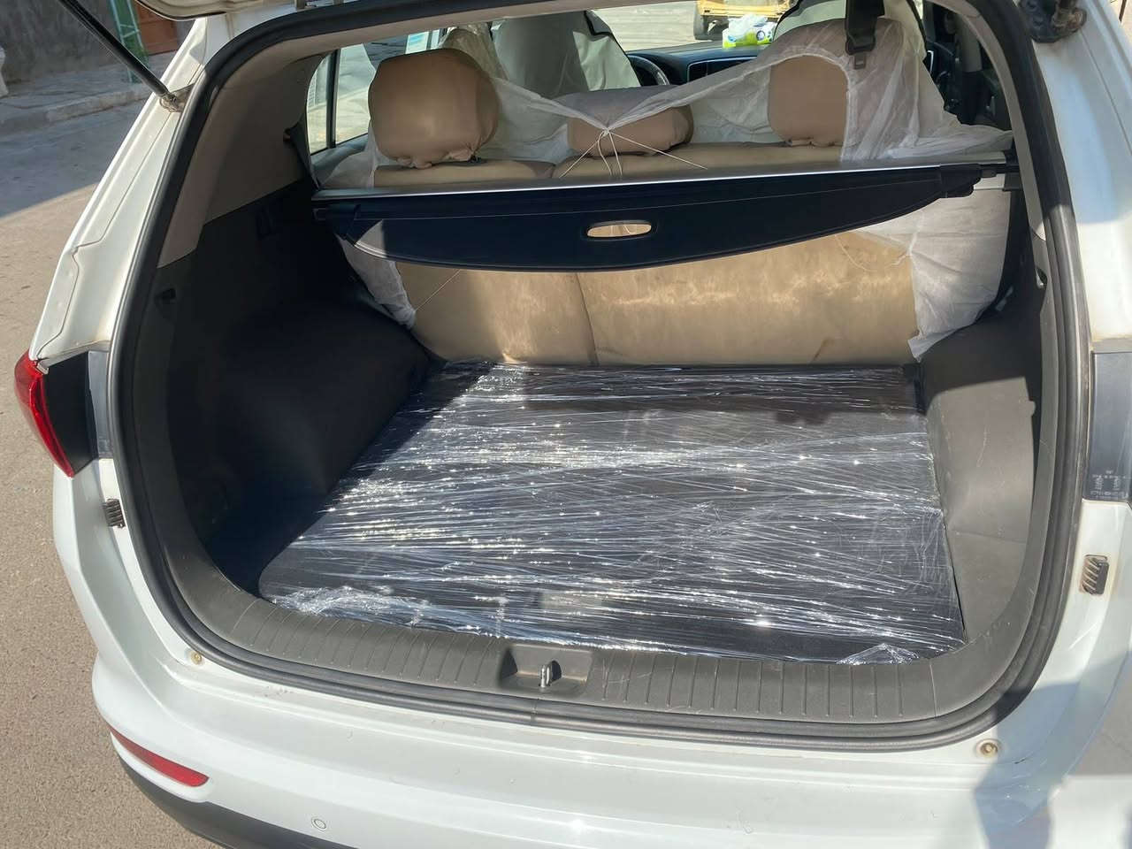 موصفات موديل السياره ١٧ وارد خليجي 
1بنوراما

2مري شفط

3داخل لونين

4فول تحكمات ستيران

5تبريد قطعتين

6زراك لايت اناره شمسيات

7 سبوت ايكو نورمان

8سويجات ٢وبعد بيهه موصفات

9كامره وشاشا أندرويد 

سياره بدون اي حادث ولا صبغ بيهه بارد اصبعين باب السايق سيارة جديدة مبيهه اي نقص السعر ١٦١ وبيهه مجال عنوان بغداد حي الجهاد *********** بيع او مراوس اقل مكينه ٢٠٠٠ دوش
