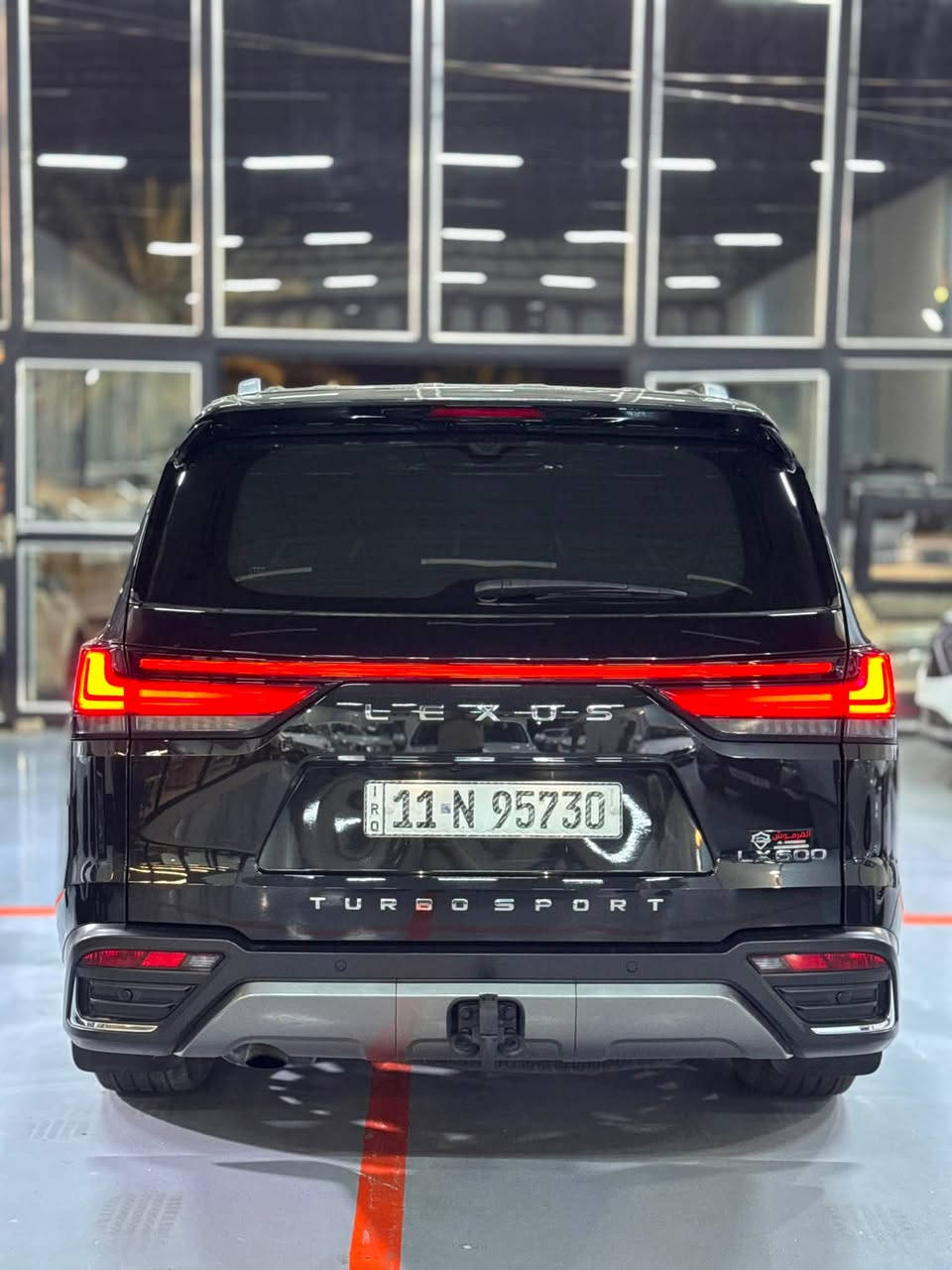 لكزس LX600 بلاتينيوم موديل 2022 🔥
الفخامة والقوة تجتمع بسيارة واحدة 👑

🚘 متوفرة الآن بالتقسيط المريح
💰 القسط الشهري: 4,750,000 د.ع
📆 لمدة 40 شهر

⭐ المواصفات:

🔹 محرك V6 سعة 3.5 لتر Twin Turbo
🔹 قوة 409 حصان
🔹 عزم دوران 650 نيوتن.متر تقريباً
🔹 ناقل حركة أوتوماتيك 10 سرعات Direct Shift
🔹 دفع رباعي مستمر 4WD
🔹 نظام Multi-Terrain Select للقيادة على مختلف التضاريس
🔹 نظام Crawl Control للطرق الوعرة
🔹 نظام Downhill Assist Control
🔹 تعليق متطور للقيادة داخل المدينة والطرق الوعرة
🔹 قدرة سحب تصل إلى 8,000 رطل 

👑 الفخامة والتجهيزات:

🔹 فئة Platinum
🔹 مصابيح أمامية LED ثلاثية العدسات مع نظام AHS
🔹 إضاءة نهارية LED
🔹 جنوط ألمنيوم فاخرة
🔹 أبواب Soft Closing
🔹 باب خلفي كهربائي
🔹 فتحة سقف
🔹 مقاعد جلد فاخرة
🔹 مقاعد أمامية كهربائية مع ذاكرة
🔹 تدفئة وتبريد المقاعد
🔹 تحكم كهربائي بالمقود
🔹 نظام تكييف متعدد المناطق
🔹 شاشة وسطية 12.3 إنش
🔹 شاشة تحكم إضافية 7 إنش
🔹 كاميرات محيطية 360° PVM
🔹 حساسات أمامية وخلفية
🔹 شحن لاسلكي للهاتف
🔹 Apple CarPlay وAndroid Auto
🔹 نظام صوت فاخر
🔹 مثبت سرعة متكيف 

🛡️ أنظمة الأمان والمساعدة:

🔸 نظام التحذير من النقطة العمياء BSM
🔸 تنبيه حركة المرور الخلفية RCTA
🔸 نظام المحافظة على المسار
🔸 نظام منع التصادم الأمامي
🔸 فرملة طوارئ أوتوماتيكية
🔸 مثبت سرعة راداري متكيف
🔸 نظام مراقبة ضغط الإطارات
🔸 ABS + Traction Control + Stability Control
🔸 وسائد هوائية متعددة 

لكزس LX600… مو مجرد سيارة، هذه هيبة على الطريق 👑

📍 الهرموش للسيارات
النجف الأشرف : حي العدالة - خدمي حي العدالة قرب بانزين خانة سور النجف 

📞 للاستفسار والحجز:
***********
***********

#الهرموش_للسيارات #lx600 #تقسيط
