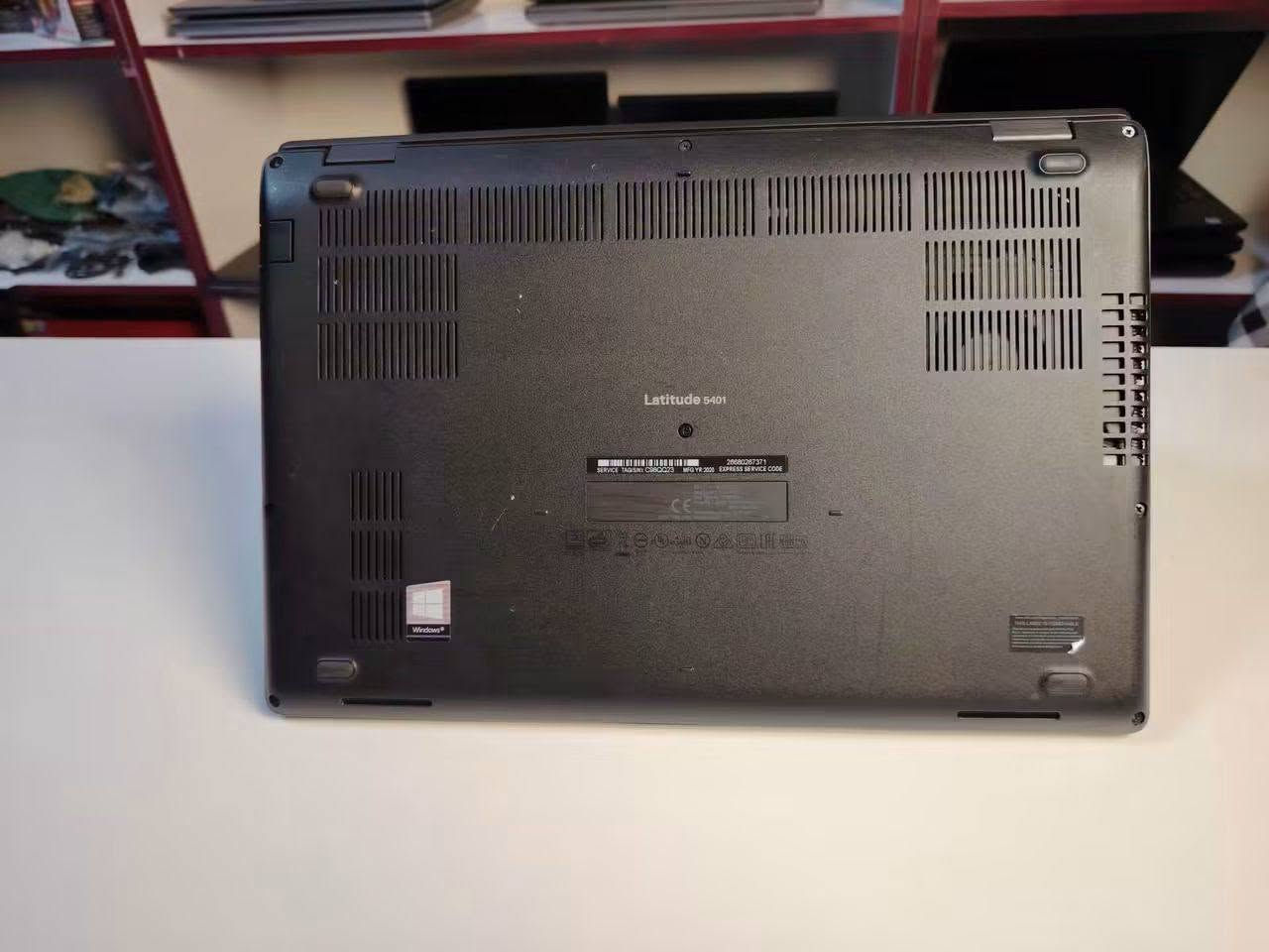 جهاز مرتب وقوي بمعالج Core i7 H  جيل 9 — 💰وبسعر  380 الف  فقط🔥
💻  Dell Latitude 5401
⚡ Core i7 H| الجيل 9
🧠  16 GB DDR4 | قابل للتطوير
💾  256GB SSD M.2| قابل للتطوير
🖥️ 14 
 ✨8 GB Intel Graphics| كرت شاشة مدمج(داخلي)      

✅ يفيد للدراسة، البرمجة، الأوفيس،المهندسين

🛡ضمان اسبوع مع وصل ضمان يضمن حق الزبون 
🚕التوصيل مجاني لجميع المحافظات
🎁ملحقاته: 
🔌شاحنة اصلية
🖱ماوس 
💼حقيبة
📩 التواصل واتساب :***********
قناتي التلي:  https://t.me/ah_lab03
