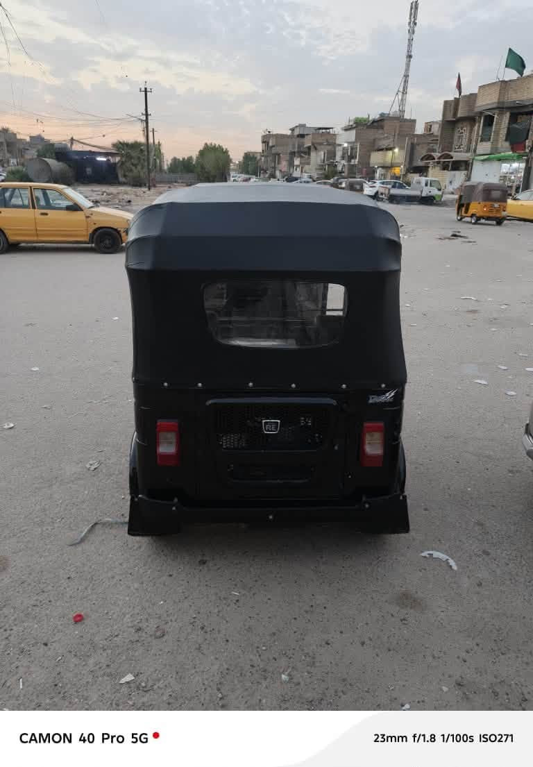 سلام عليكم تكتك البيع رقم وسنويه تحويل ثاني يوم موديل 22 شهر 12 سعر9250  رقم ***********. مكاني بغداد م الصدر

نص مكتوب في الصور:
- CAMON 40 Pro 5G 23mm f/1.8 1/50s ISO241
- CAMON 40 Pro 5G
- 23mm f/1.8 1/50s ISO238
- CAMON 40 Pro 5G 23mm f/1.8 1/100s ISO271
- CAMON 40 Pro 5G 23mm f/1.8 1/100s ISO168
- CAMON 40 Pro 5G 23mm f/1.8 1/50s ISO243