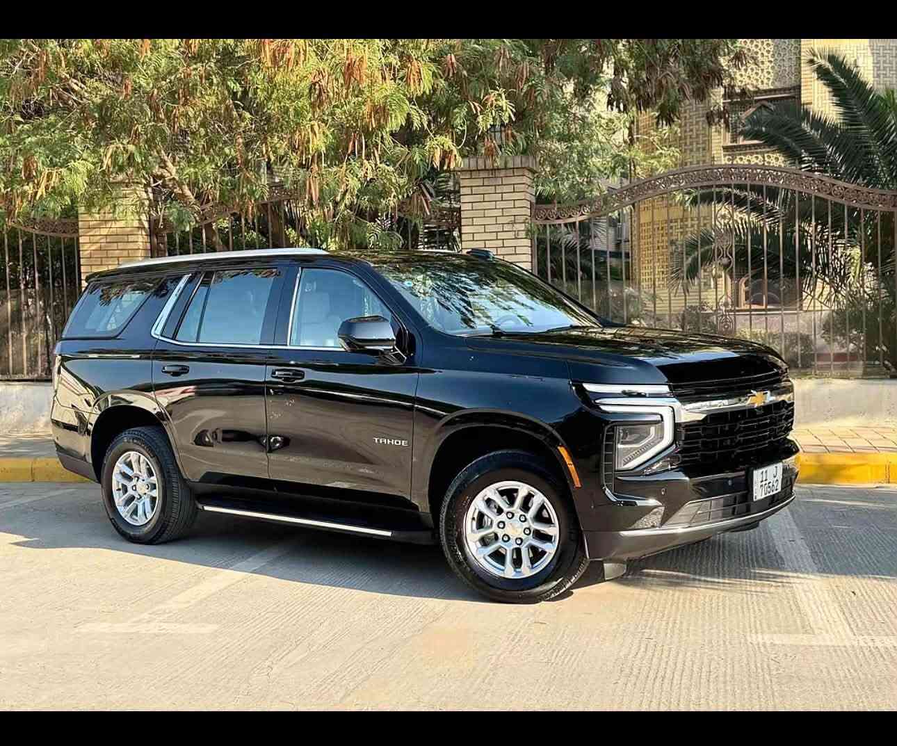 للبيع او مراوس
تخم تاير جديد و تخم ويلكب دير سياره 25  حجم 18 

عنوان بصره شارع التجاري 
***********

