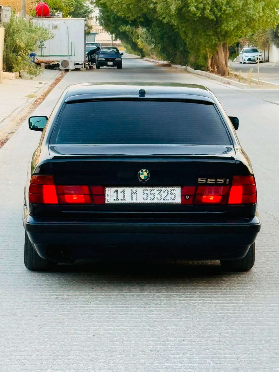 🕸️🕸️السلام عليكم🕸️🕸️
للبيع🐝📦📦

BMW 525i🇩🇪

🪐اصل520i

🪐مكينه 6-25 مسكر 

🪐فانوس مشروطه حاويه

🪐كير اوتو جديد حاويه 

🪐موديل 1991

🪐رقم بغداد دولي

🪐سنويه نافذه 2025

🪐شرط التحويل 

🪐السياره كفاله عامه 

🪐عدى الصبغ للجماليه فقط 

🪐اللون حبري غير محدد 
 
🪐 تبريد شرط ثلج

🪐سلايد روف طكتين

🪐بجم عريض دعاميه بوق

🪐منظومت زنون اصليه 

🪐حدادية اماميه وخلفيه 

🪐جديده 100‎%‎ 

🪐ادامه كامله منظومت 
الاحتراق من فيتبم الى اخره 

🪐رادير واحضن جدد انسى الحماوه نهائيا

🪐سستم صوت مضخم 

🪐غرفه جلد جديده 

كشنات جدد ميكانيك 

صاج ملكي عسلي

🪐 دبل كومبيوتر 

🪐تخم ويل خليه
 جديد اصلي

🪐وبي تخم تاير جديد اقل الشهر من شديته 

باتري جديد بعده بل ظمان 

🪐سنتر لوك شخاطه

🪐جام كهربائي ٤ شغال

🪐كل تفاصيل السياره شغاله 

🪐كهربائيات بدون جطلات 

🪐السياره بيه نصبه كلش حلوه وكاعده واحلى من الصور

🪐مكاني النجف الاشرف

🪐السعر 65$💵

🪐للاستفسار

***********
