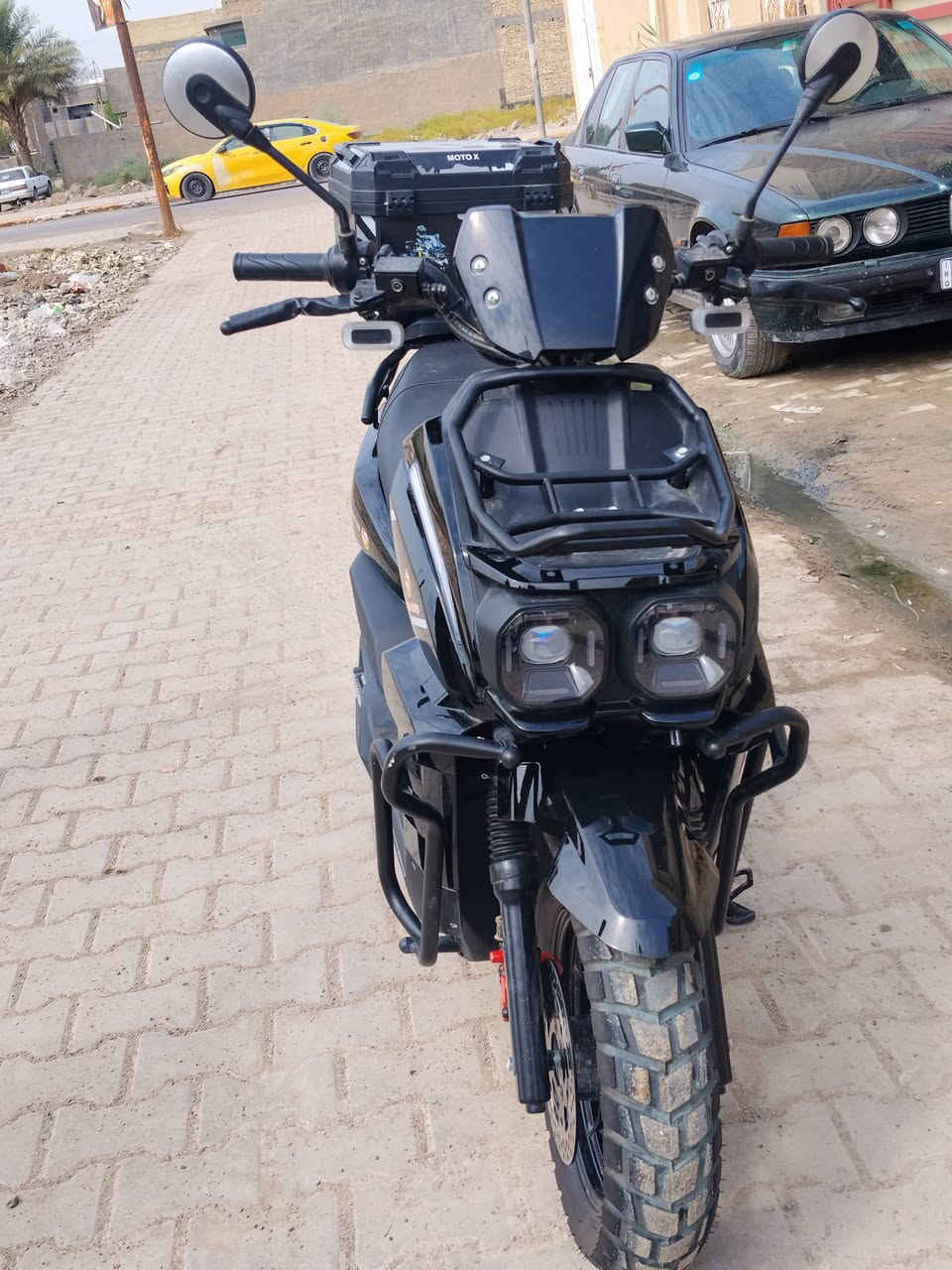 متاح اباجي للبيع اخت جديده ما ماشيه شي قليل دراجه مضمومه زيرو
ملف 3000طلقه 🤞🫠
بطاريات مصطره 45امبير 😉
تايرات حجم 12/90/170 جبلي 💯
لايتات عالي ناصيي العالي يعمي شرط 🤓 
اشاير يمنه يسره دبل اشاره 🦹 
وياها 3صناديك ثنين صفح وحده بنص 🙇
سرعه مخيفه وشلعه تشك الكاع 🙃 
شخط مابيها دراجه وزيرو 😋
دراجه علا أخر حبايه كامله 🙂 
سعر 1200بيها مجال قليل مكاني طارميه تدبير شراي اتصل مو شراي لتراسل وتعبني
