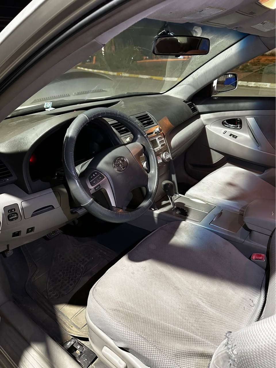 سەرت بە ناوی خوای گەورە 🌹

‏Camry 2010 LE ـی ئەمریکی 🇺🇸

• 4 جام ئەتۆ
• تەەبرید لە سەر سووچ
• گێڕی مەکینە بە شەرت
• سەیارەکە  بێ بۆیاخە
• تەقەو ڕەقە بە شەرت
• 4 تاییە لوک ، هەموو مانگێک نییە داندراوە
• سەیارەکە هەموو گیانە بە شەرت
• سەیارەکە 114 هەزار ڕۆیشتووە
• سێرڤیس بۆ کراوە و هیچ کێشەیەکی نییە
• سەیارەکە ماڵی دۆستە 
:::

‎بۆ زانینی نرخ پەیوەندی بکەن:

📞 *********** رانية, السليمانية
