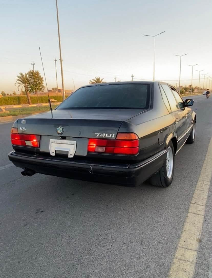 بي إم دبليو 740 • V8 • جام مصفح