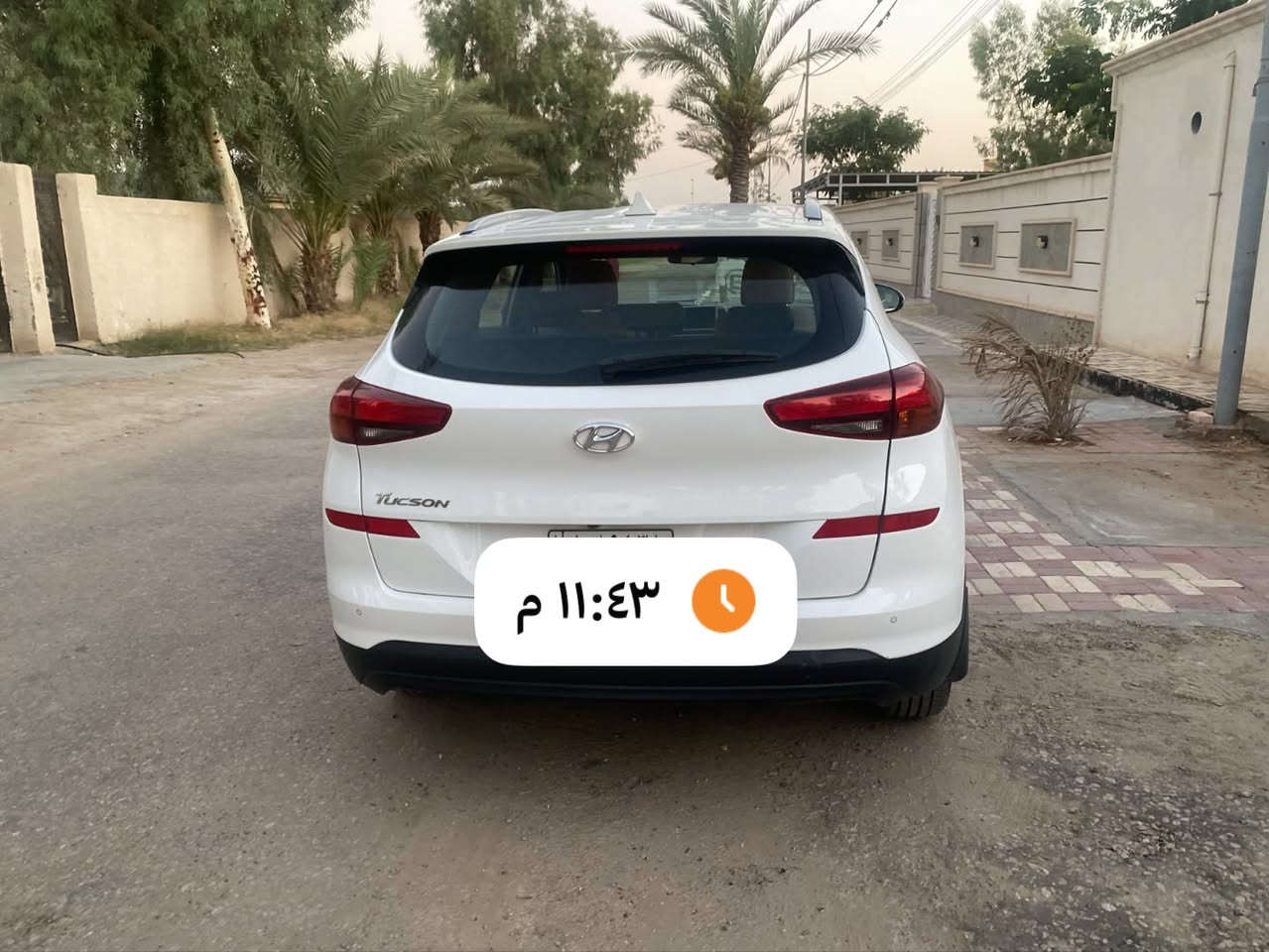 السلام عليكم
توكسان موديل ٢٠٢٠ شركة الكاصد  خمس عدسات. نفكيشن  شاشه بلاديه لايت دوار حساس خلفي امامي  كشنات كهرباء رقم بغداد بيها بارد موضح بالسونار. السعر ١٨٥  
***********
***********

نص مكتوب في الصور:
- ١١:٤٣ م