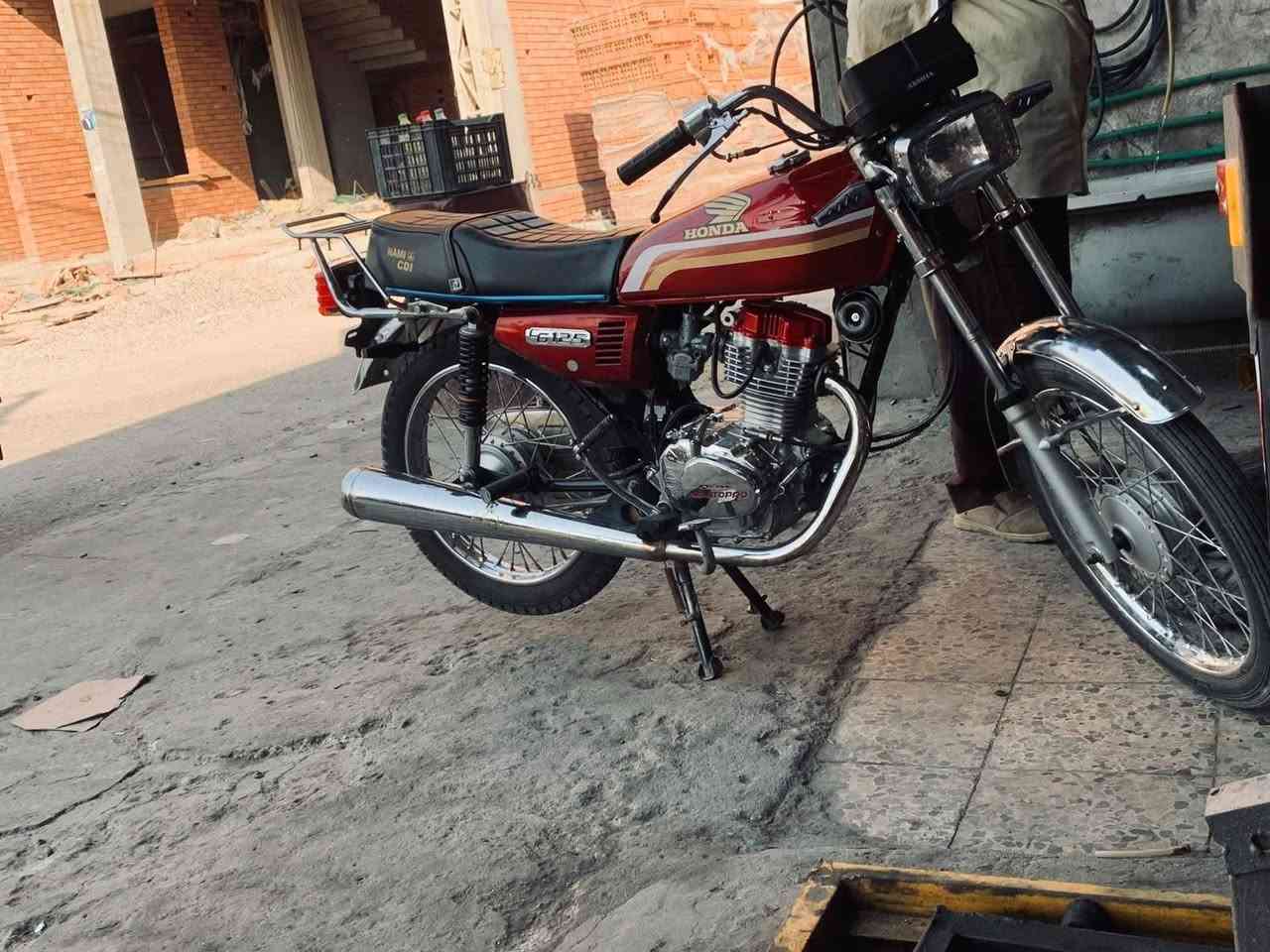 للبيع أدوات توه تعمرت السعر800وبيها مجال حك الجيه مكاني ابو الخصيب رقم***********
