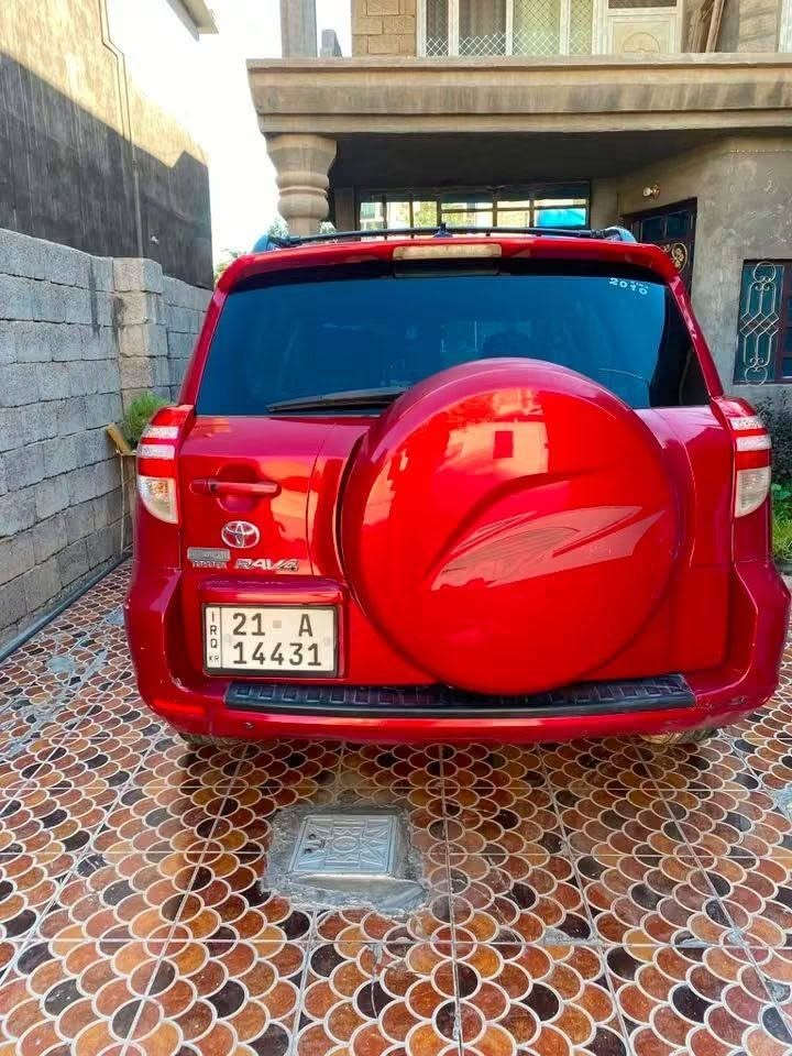 السلام عليكم
تيوتا راف فور للبيع 

موديل ٢٠١٠ لمتدد فول مواصفات

محرك ٣٥٠٠ سته سلندر 

الضرر بنيد معدل وبي معجون والجامرلغ اليسار مبدل 

مصبوغه عام جماليه 

تبريد شغال 

السعر ٩٤ 

تحويل ثاني يوم

المكان ديالى بعقوبة 

ماشية ١٩٢ الف 

سيارة كامله ما ناقصها شي
للتواصل ***********
