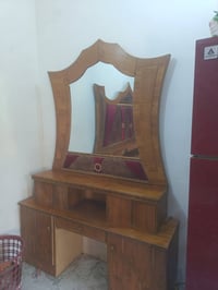 غرفه نوم • نظيفه • استخدام سنه