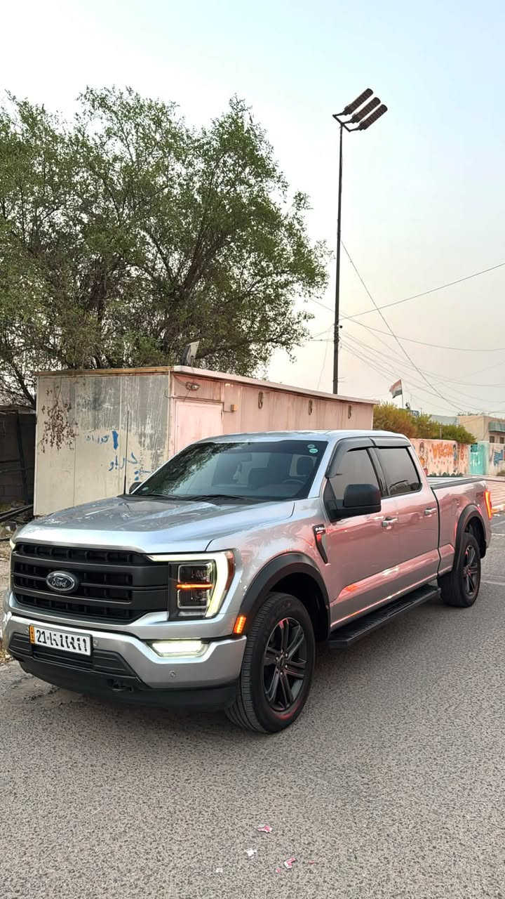 سلام عليكم للبيع 🔥 Ford F-150LARIAT 2023 – 🔥

🚘 الموديل: F-150 2023LARIAT
⚙️ المحرك: 5.0 V8
🔄 گير: أوتوماتيك طياره عشر نمر 
🛞 دبل 4×4

✨ المواصفات:فول عد البنوراما
• جلد فاخر
• كراسي أمامية كهربائية + ذاكرة
• تبريد وتسخين المقاعد
• تسخين الستيرن
• شاشة كبيرة 12 إنچ
• Apple CarPlay + Android Auto
• كاميرا 360°
• حساسات أمامية وخلفية
• مراقبة النقطة العمياء
• رادار + مثبت سرعة متكيف
• تحذير مغادرة المسار
• فرملة طوارئ أوتوماتيكية
• تشغيل عن بُعد
• دخول وتشغيل بدون مفتاح
• شحن لاسلكي
• إضاءة LED كاملة
• مرايا كهربائية قابلة للطي
• فتحة خلفية كهربائية
• نظام صوت B&O
• شاشة معلومات رقمية
• دفع رباعي 4×4
• ويل 20 إنچ
• كاميرا خلفية
• حساسات مطر
• إضاءة داخلية Ambient
.بصمات بل ابواب 
.هوك خلفي 

رقم سليمانيه بسمي وكاله او تحويل 
بيه باج تضليل 80‎%‎ 
ماشيه 56الف  

السياره وارد كندي كلين حادثه فقط  سرقه مري جانبيه 
مكانه بغداد شارع فلسطين 
السعر 35000$او بيه مجال نشاءالله 
***********
