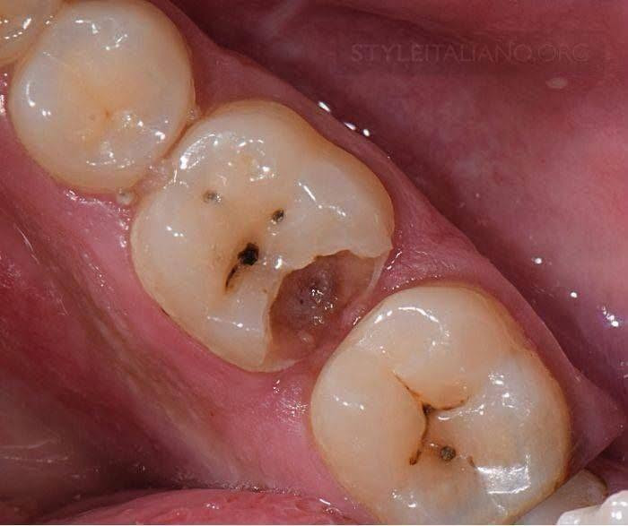 علاج مجاني • طقم متحرك • جامعة النور