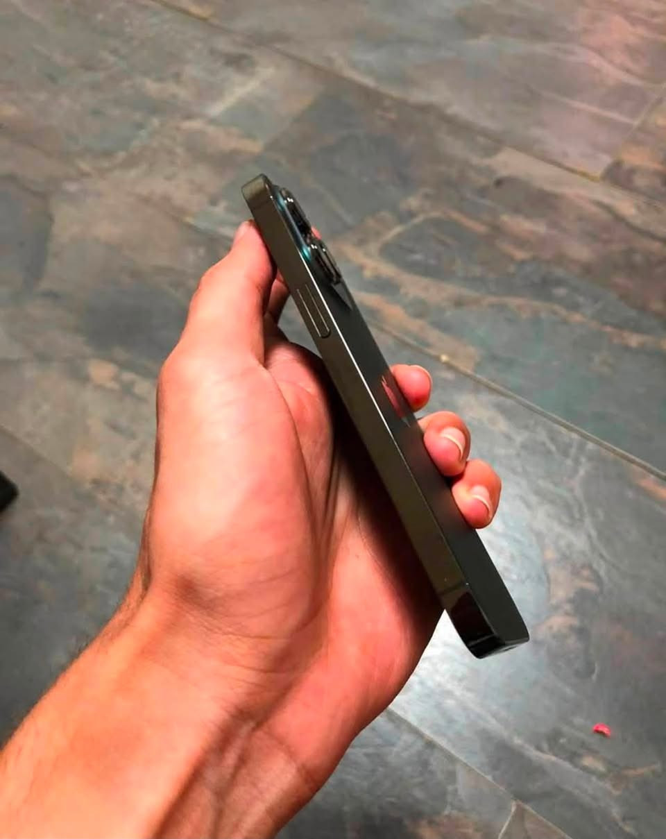 * 📌 النوع: iPhone 13 Pro Max
* 💾 المساحة: 256GB

* 🇺🇸 التصنيع: أمريكي

* 🎨 اللون: 

* 🔐 Face ID: شغال 100% ✅

* 📱 الجهاز: نظيف وأصلي وكلشي ما بي 

‏الاستفسار رقم الهاتف ***********

للتواصل خاص
