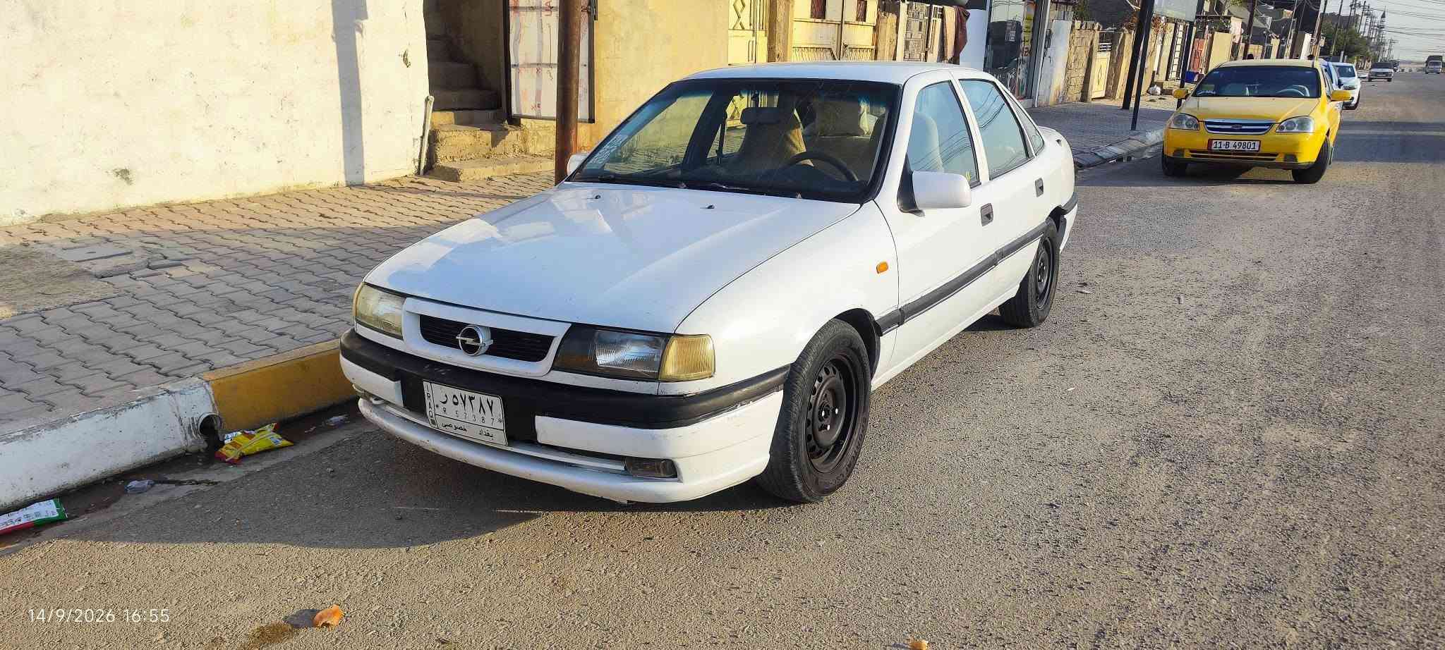 اوبل فكترا موديل 1995  دفتر بانزين بي سنويه مشروع وطني لحد 2025 سنويه خلصنه صار 10 اشهر سنويه خلصنه كير ومحرك جديد سياره تبريد ثلج هلالات مامعمر شرط التحويل والغرامه السعر 50وبي مجال شراي اتصال***********

نص مكتوب في الصور:
- 14/9/2026 17:07
- 14/9/2026 17:06
- 14/9/2026 16:38
- 14/9/2026 15:57
- 14/9/2026 16:57
- 14/9/2026 16:55