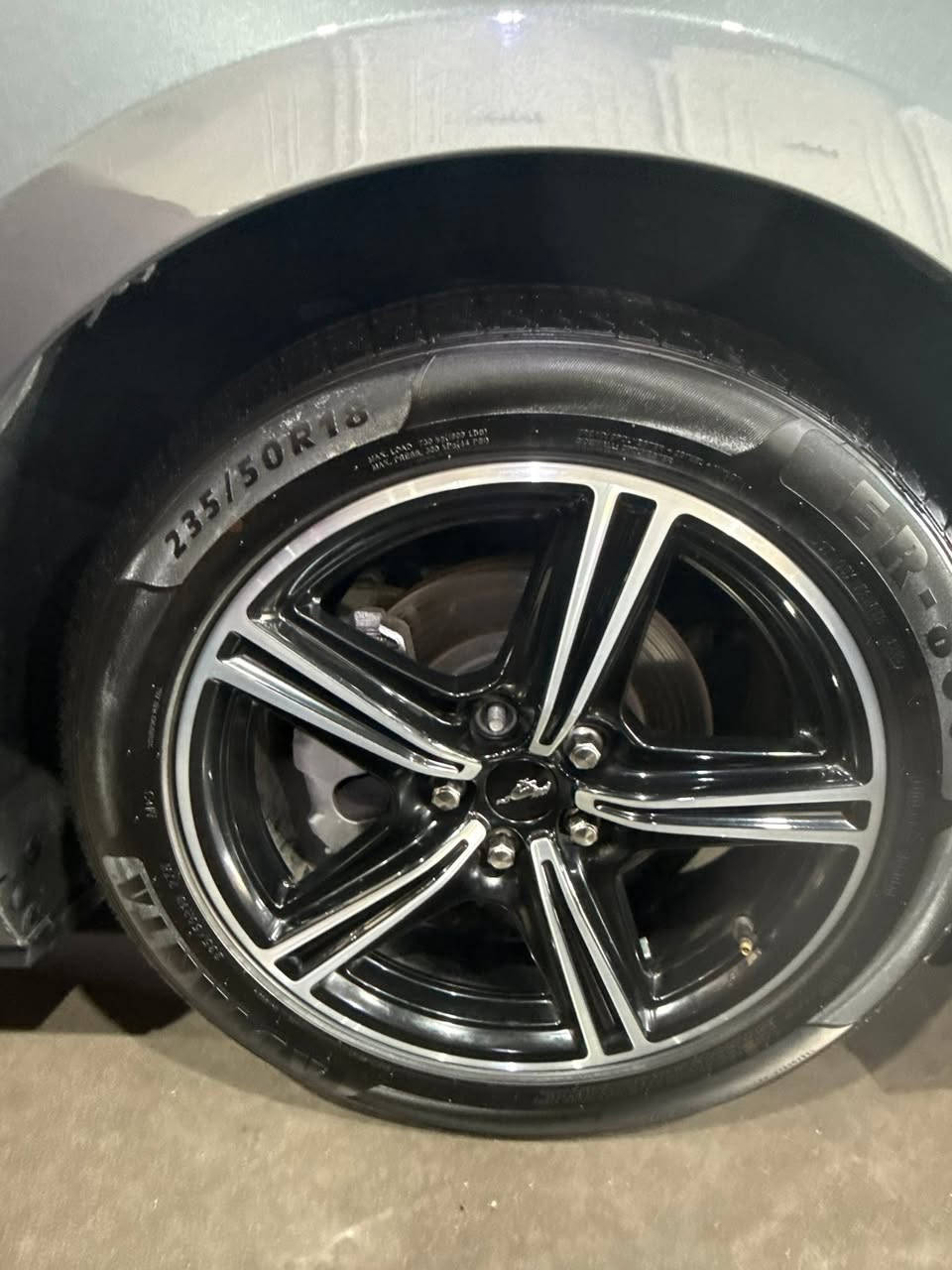 Ford mustang 2024 
Premium
                                              فول فول مواصفات ١/١
                                                           سعر 185$🔥
          مکان اربیل واتساب موجود ***********
