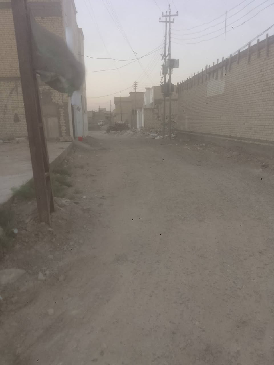 قطعه ارض ٧٥ بشارع ٢٠ يم بيت كوز سعر مناسب 
***********
