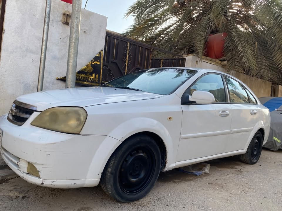 السلام عليكم.. اوبترا 2011 نضيفة للبيع  بأسمي مداور ثاني يوم ..مكانها ناصرية صالحية السعر ٥٦ وبيها مجال ..للتواصل  ***********
