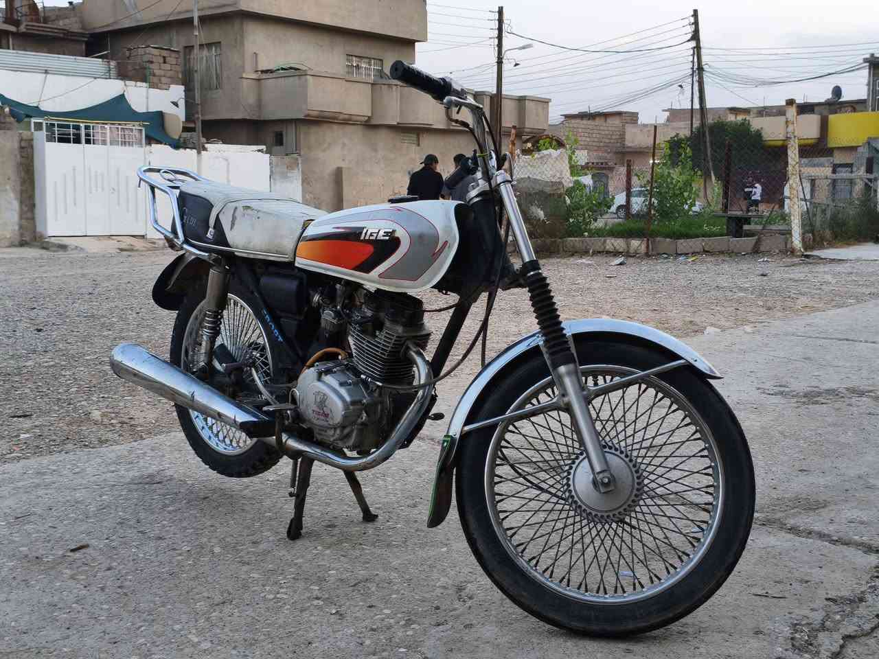 تايكر • معدلة • نضيف