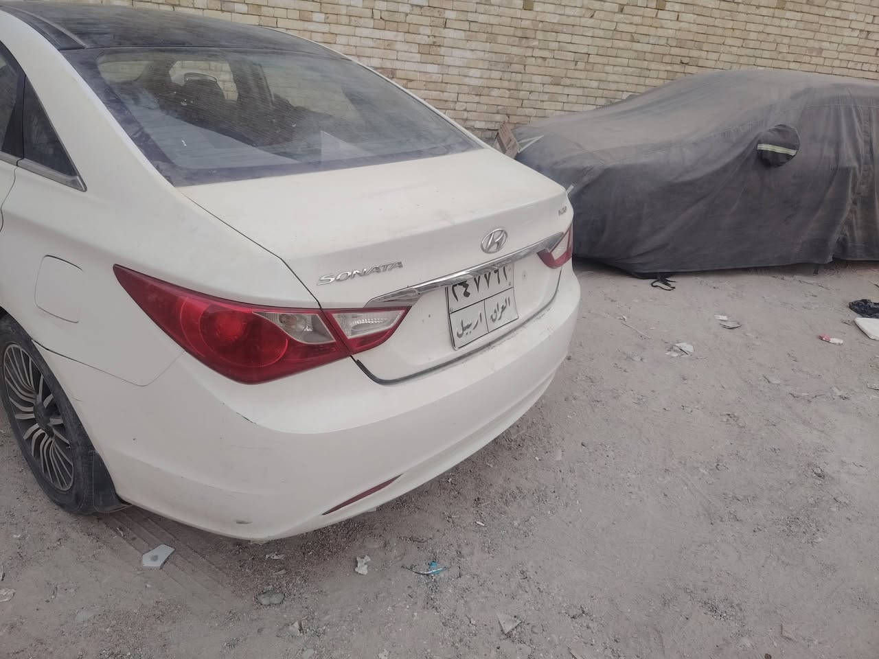 سوناتا للبيع 2014 غاز اصلي خط واحد خير من الله جاهز سياره وين متحب متومه كمله سنويه ورقم بيه أصلي مال محتركه الله شاهد مشتري ٥٠٠ الف سعر ٤٠ ورقه محرك كير كفول بس كصه قماره فقط  ***********
