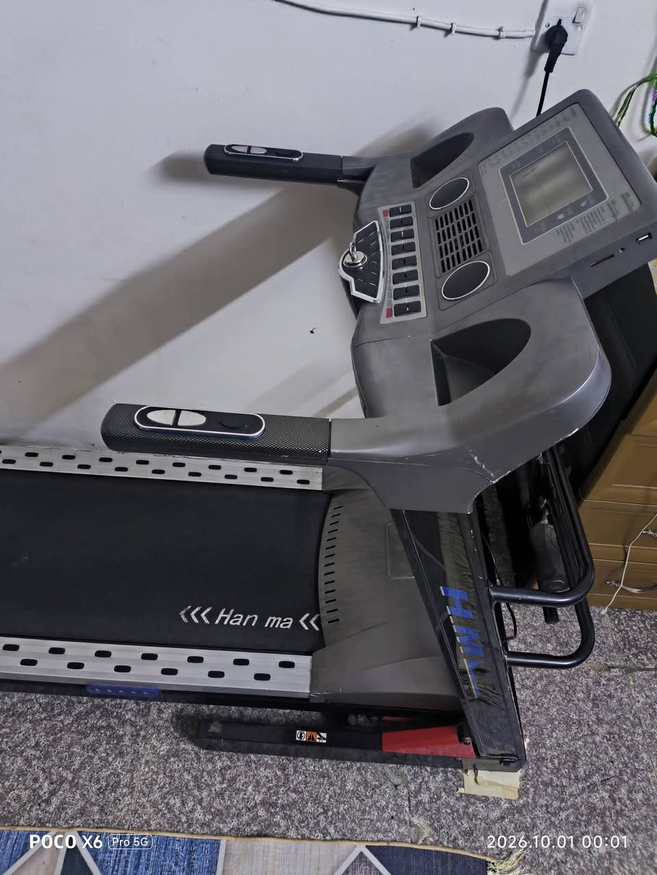 سلام عليكم جهاز جري حجم كبير للبيع سعر 300 الف شراي يتصل عليه فقط بغداد عنواني بغداد الشعب وهذا رقمي ***********

نص مكتوب في الصور:
- POCO X6 Pro 5G 2026.10.01 00:01