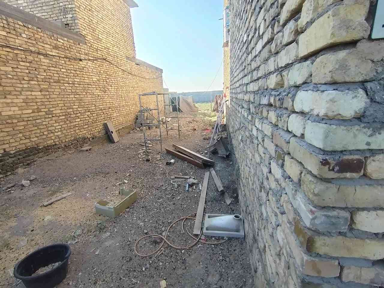 بيت المساحه ٤٠٠ الموقع ركيه وفاضل طابو زراعي ٢٥ مراوس حسب القناعه ***********
