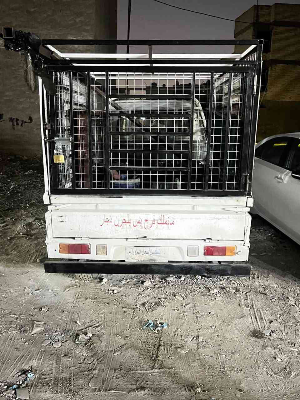 سلام عليكم كيا هيفي مسجله مرور بيها منفيس وأوراق كامله سياره كشر جديد كير محرك جديد داخلها جديد كهربأيات كلها شغاله سياره خير من الله عنوان بغداد ألاعظميه سعر 25 بيها مجال للطيبين رقم ***********
