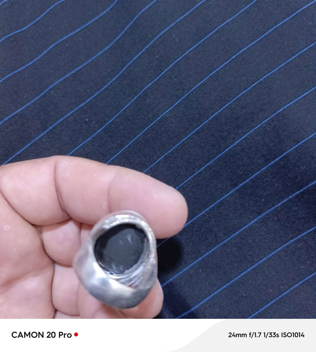 كامون 20 برو • موبايل • سعر مناسب