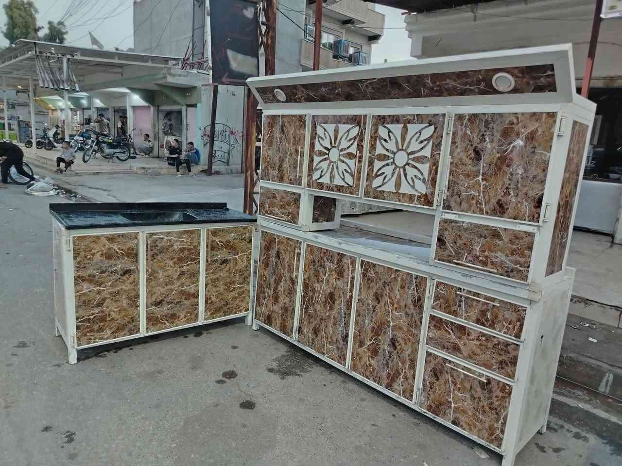 للبيع كونتر ارضى ملحق مترين نضيف سنك ١٣٠سم كرانيت سعر ٢٦٠ بي مجال *********** اسيا ***********
