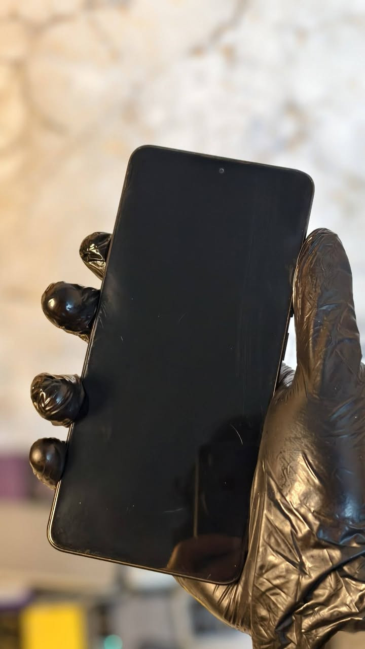 بوكو x6pro
ذاكرة 256 رام 12+12
وياة باكيت وكفر بدون شاحن
ب 300 الف
للحجز واتساب ***********
