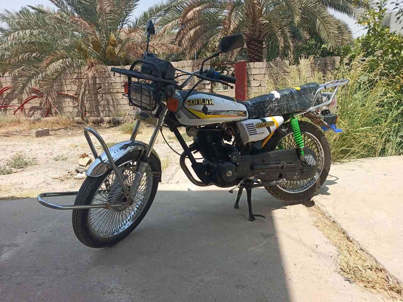 دراجه سفيان سوالنك موديل 20 محرك مفتوح نشاط يشك كاع كهربائيّة  اشاير الايت بلايت هورت سلف شغال تايرات امامي خلفي جديد دراجه جاهزه كلشي مانقصها سعر 350 بي مجال الشراي مكاني بيجي ويرهم مراوس ***********
