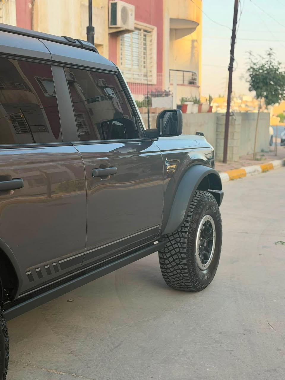 فورد برونكو
٦ بستون 

٥ دوگمة

دوو پارجة بي ناو گرتو 

رادار

بلاك دايمون

خةتي جادة

تولي سةقف 

تايةي تازة 

هةزةي تازةية 

بةناوي خومةوةية 

پينج ويلي بيلاد سپينسةر  بيلاد 

لايت زينونو ئةلقة  ليدي ناو دةعامي بلجكتور  زيادة

جلدي دورةنگ  

موديل ٢٠٢٣  تازة رةقةمم كردوة

دةعامي راپتةر

٣٥٠ $$ 

تكاية مشتةري نيت سةري منو خوش مةيشينة لةكةل ريزم 

***********

شوين سليماني
