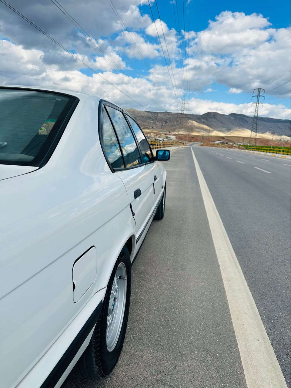 520 گێر تەرح  گێرو مەکینە بەشەرت ٤تایەو ویلی لۆک لۆک یەک پەلەی بچوک تەعدیل یەک پەلەی بچوک بۆیاخ کوشن جلد ناو فۆرمیکا لۆکککککک عەشیای بیلادی تایە سپری بیلادی  سلایت تەبرت گیچ عەلقە پێش پان سەناوی تا ٣٢ بەناوی خۆمە بەناو کردن بەشەرت ***********  فایبەر وەتس ئەپ  ٧٢ معامەلەیە برایەنە تخوا گەر موشتەری نی سەری خۆمو خۆت مەیەشێنە كويسينجاك, أربيل
