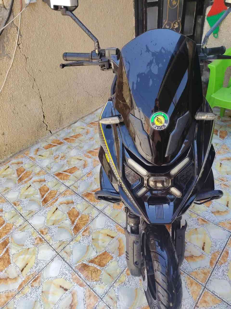 سلام عليكم موطور جبلي شحن للبيع بطارياته ليثيوم دراجة جديده فول السعر ٨٥٠ وبيها مجال مكان بغداد ابوغريب ***********
