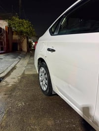 نيسان سنترا • خليجي