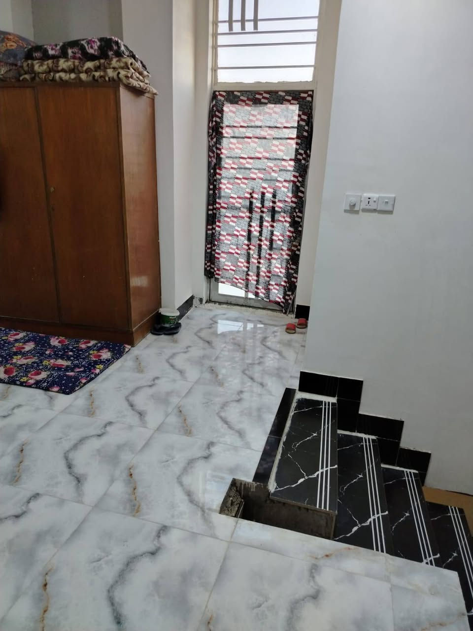 سند ٢٥ • ١٢٧م • بيت طابق واحد