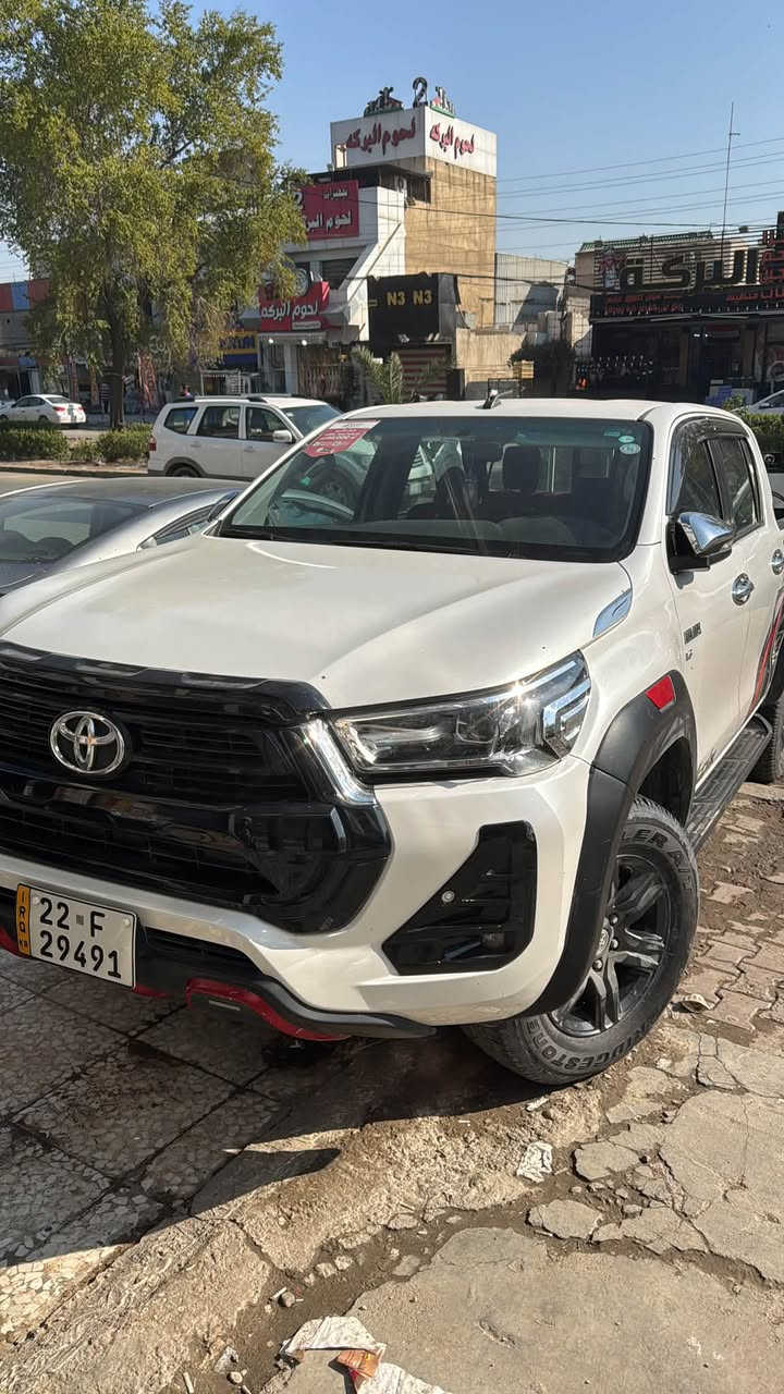 هيلوكس trd 2024
ماشية 42 الف
رقم شمالي
فول
بارد باب البدي الخلفي
***********
سعر 350
